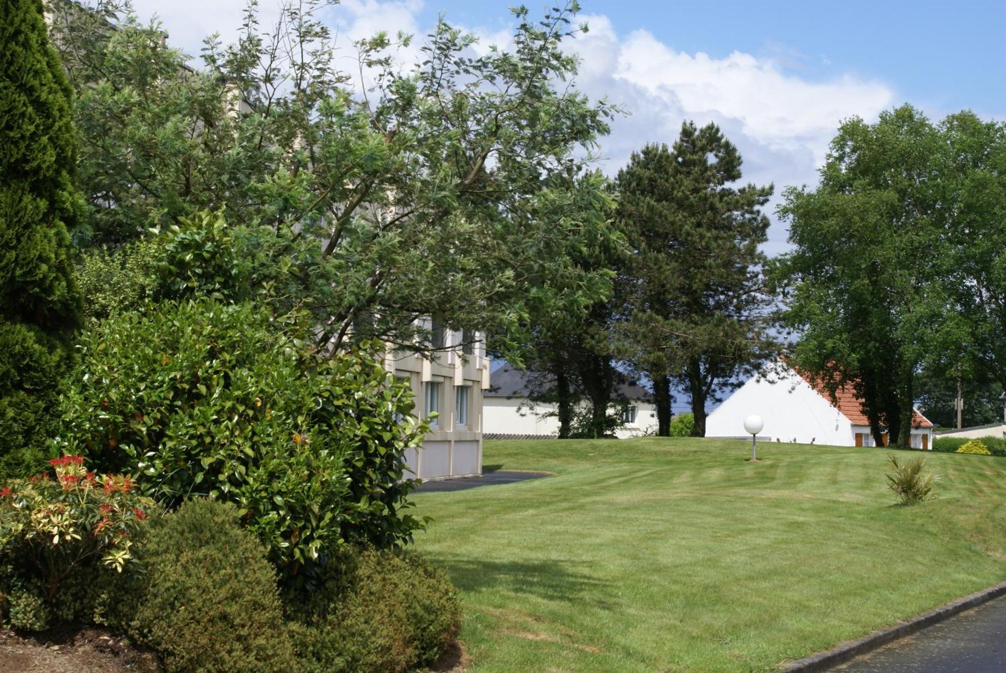 Hotel Fontaine, Morlaix Exterior photo